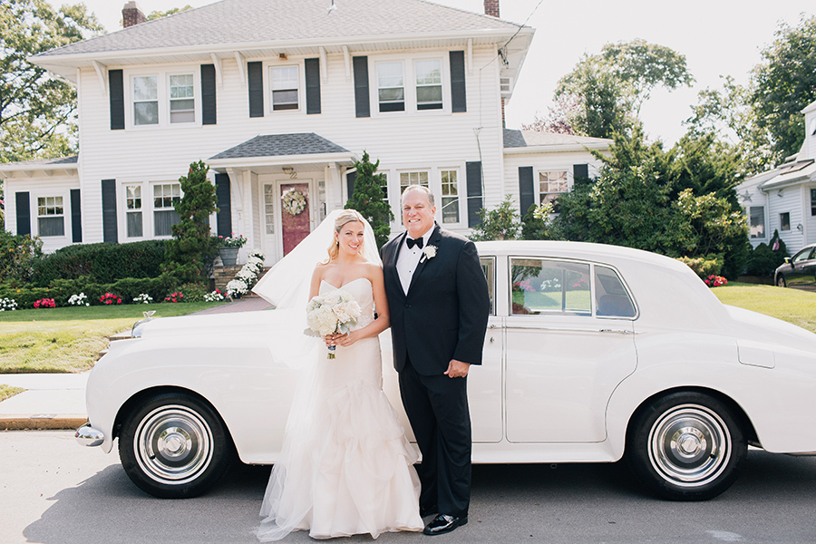 Summer wedding at Royalton at Lawrence Country Club in Long Island, catholic, beach, by Kelly Kollar Photography