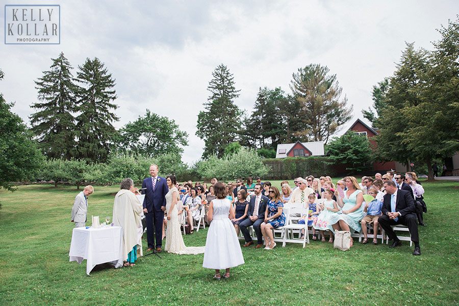 Hudson Vally wedding at Buttermilk Falls Inn in Milton, New York. Photos by Kelly Kollar Photography.