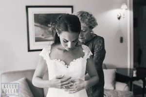Wedding at Church of Christ the King and Morris County Golf Club in New Jersey. Photos by Kelly Kollar Photography.