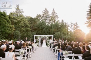 Jewish wedding at New York Botanical Garden in the Bronx. Photos by Kelly Kollar Photography.