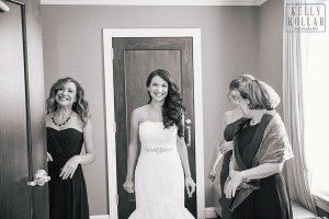 Fall wedding at Harbor Links Golf Course in Port Washington, New York. Photos by Kelly Kollar photography.