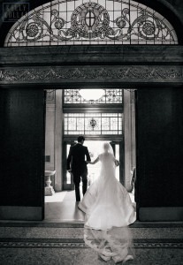 New York wedding at St. Ignatius Loyola, Central Park and New York Athletic Club. Photos by Kelly Kollar Photography.
