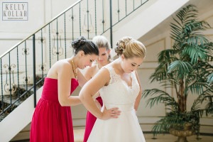 Fall wedding at the Tides Estate in North Haledon, New Jersey. By Kelly Kollar Photography.