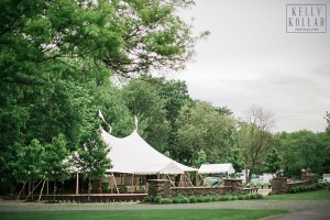 Wedding at Camp Riverbend in Warren, New Jersey. Photos by Kelly Kollar Photography.