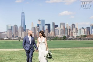 Wedding at Battello in Jersey City, New Jersey. By Kelly Kollar Photography.