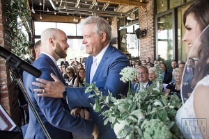 Wedding at Battello in Jersey City, New Jersey. By Kelly Kollar Photography.