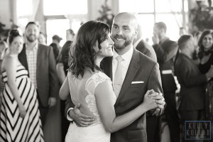 Wedding at Battello in Jersey City, New Jersey. By Kelly Kollar Photography.