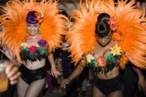 Wedding at The Quirk Hotel and the Hofheimer Building in Richmond, Virginia. Photos by Kelly Kollar Photography.