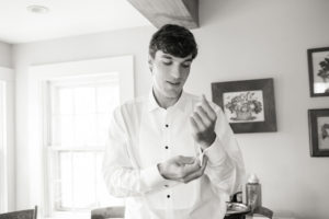 Wedding at Lion Rock Farm in Sharon, Connecticut. Photos by Kelly Kollar Photography.