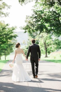 Wedding at Lion Rock Farm in Sharon, Connecticut. Photos by Kelly Kollar Photography.