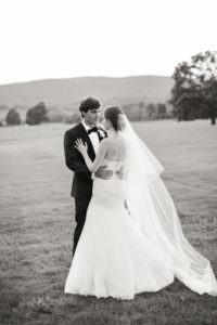 Wedding at Lion Rock Farm in Sharon, Connecticut. Photos by Kelly Kollar Photography.