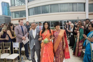 Hindu wedding at the Hyatt Jersey City. Photos by Kelly Kollar Photography.