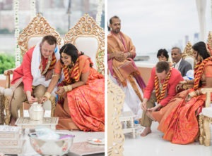 Hindu wedding at the Hyatt Jersey City. Photos by Kelly Kollar Photography.