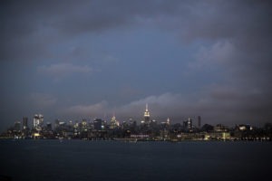 Hindu wedding at the Hyatt Jersey City. Photos by Kelly Kollar Photography.