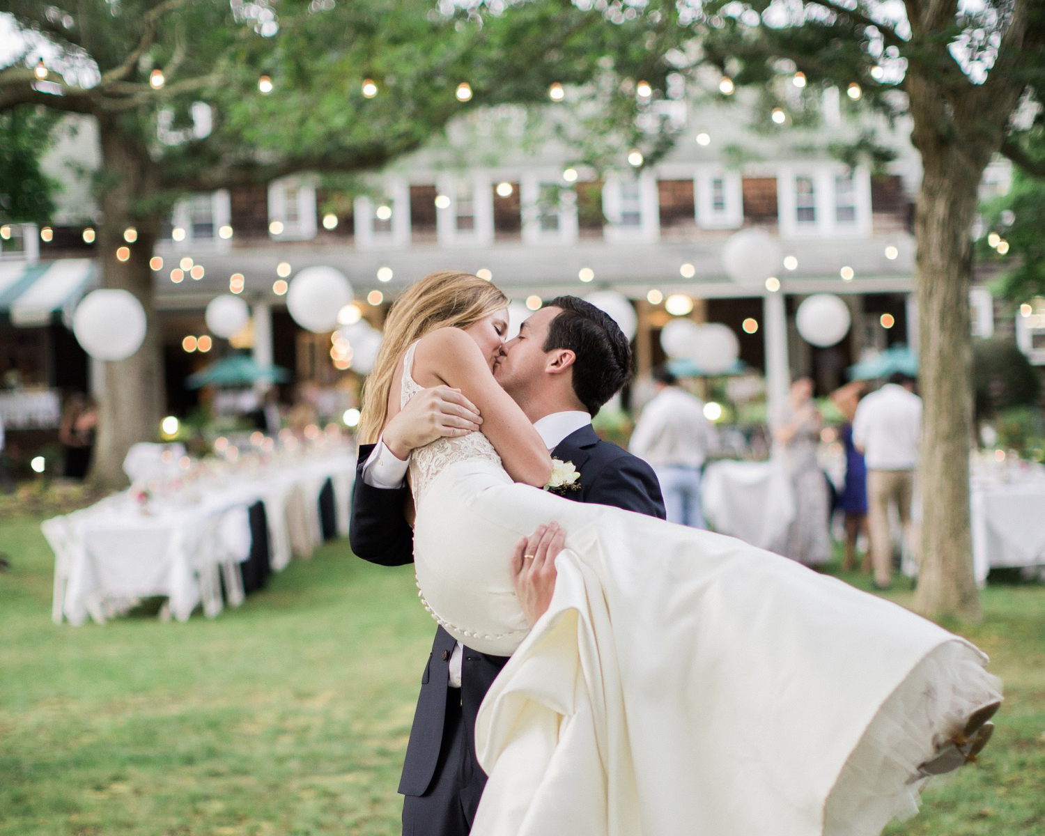 Ram's Head Inn Shelter Island wedding